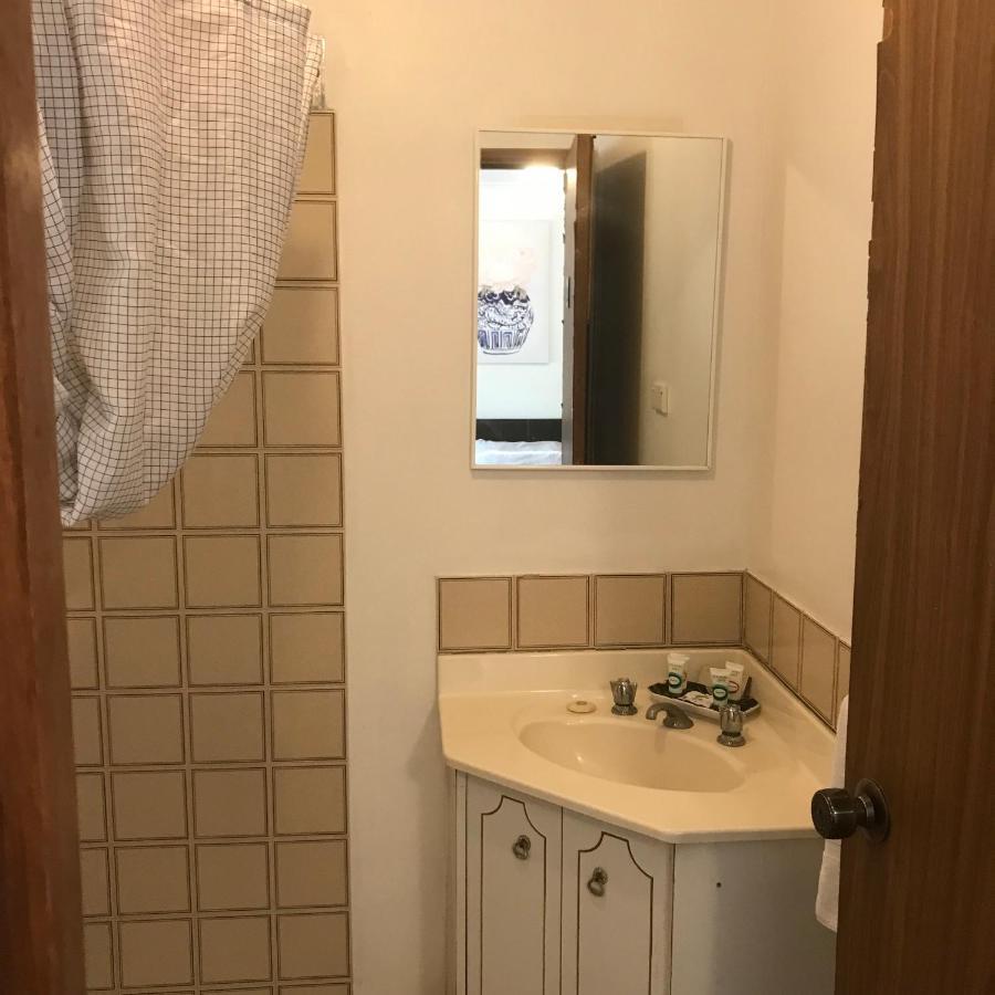 Mt. Remarkable Hotel Motel Melrose Ngoại thất bức ảnh